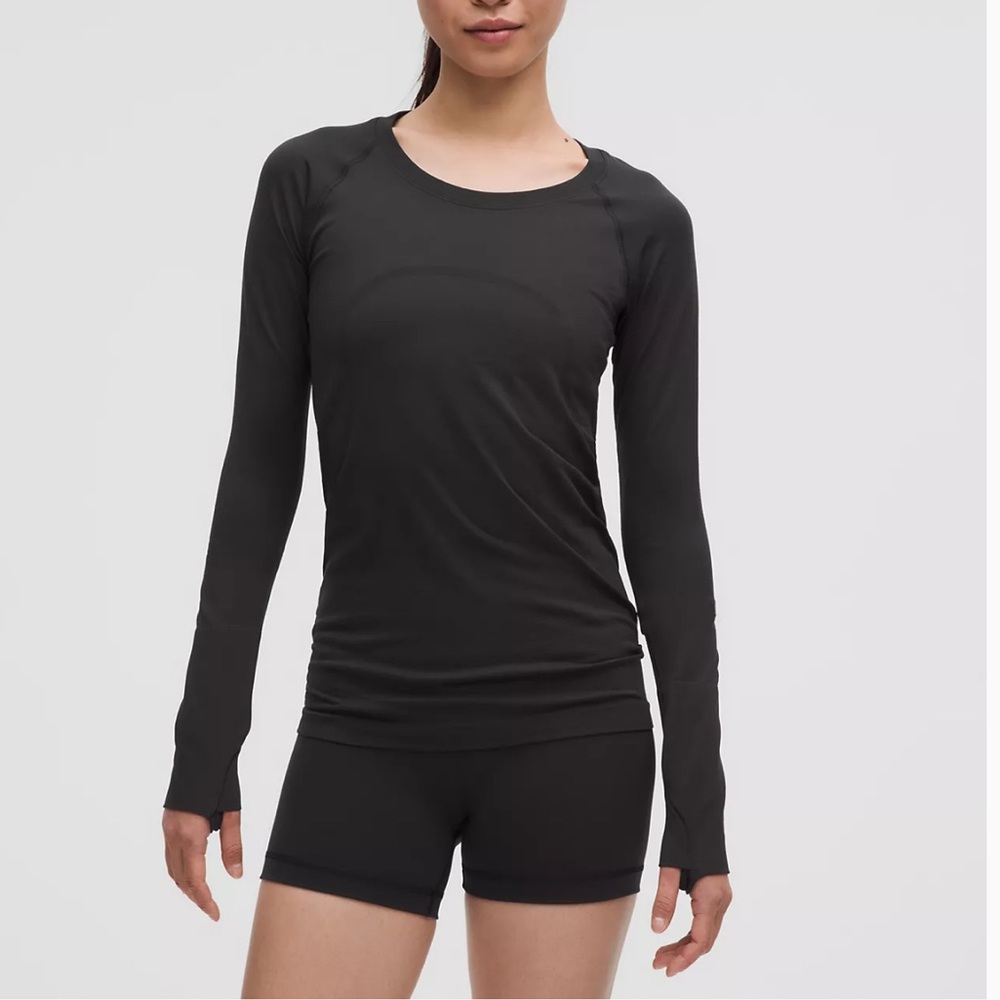 Lululemon Swiftly Tech Long Sleeve size 8